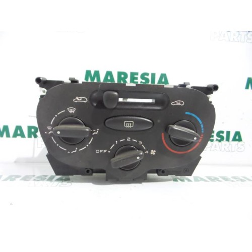Peugeot - 206 - Heater control panel