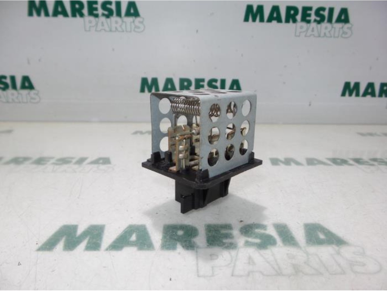 Peugeot - 206 - Heater resistor