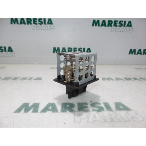 Peugeot - 206 - Heater resistor