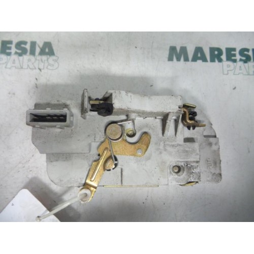 Peugeot - 206 - Rear door mechanism 4-door, right