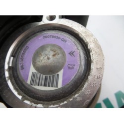 Peugeot - 206 - Power steering pump