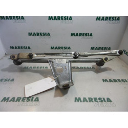 Peugeot - 206 - Wiper mechanism