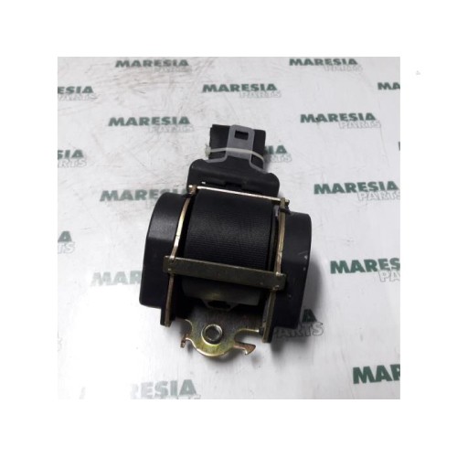 Peugeot - 206 - Sicherheitsgurt links hinten