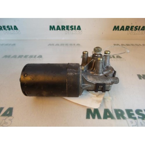 Peugeot - 206 - Front wiper motor