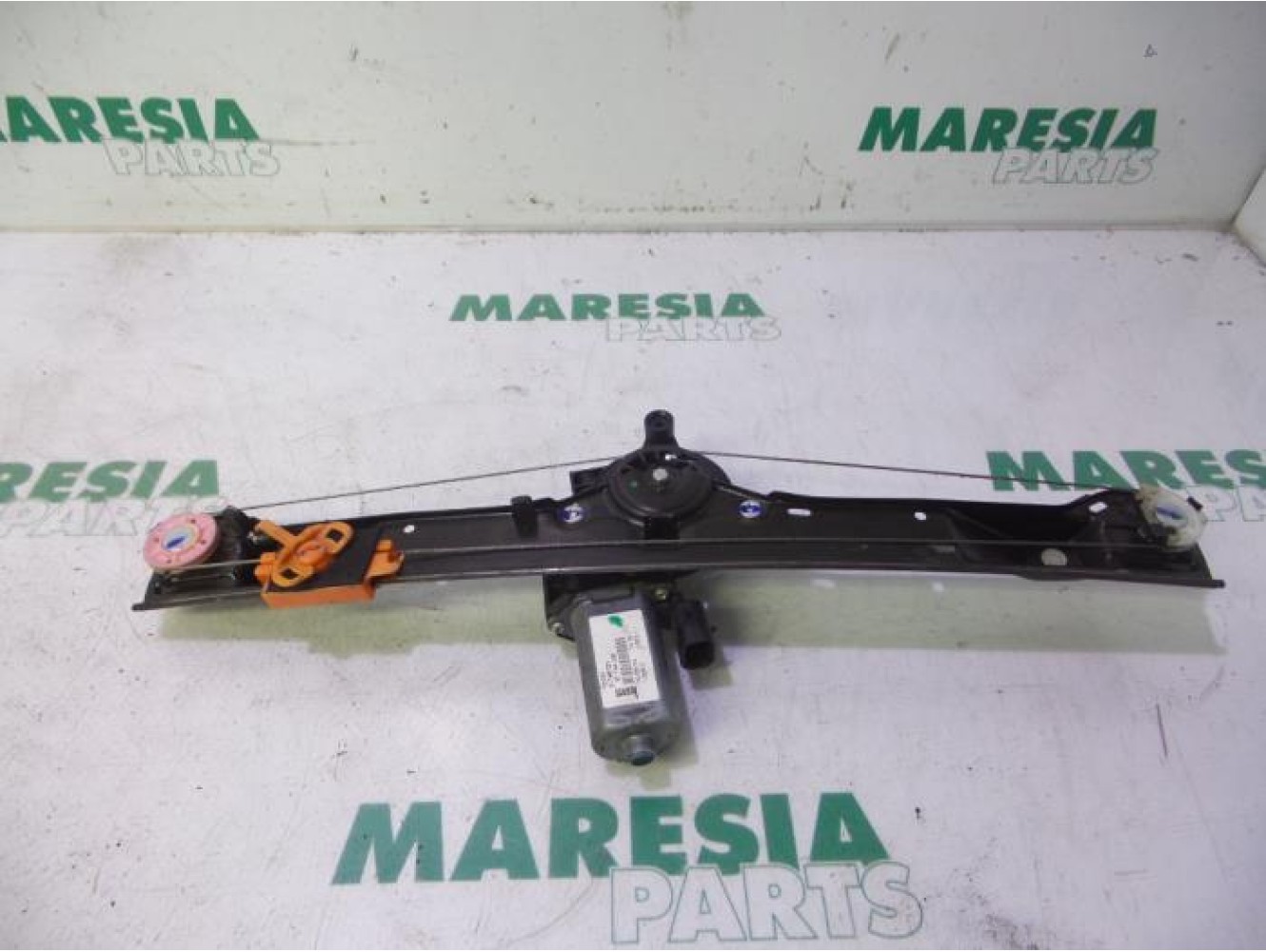 Fiat - Punto - Window mechanism 4-door, front left