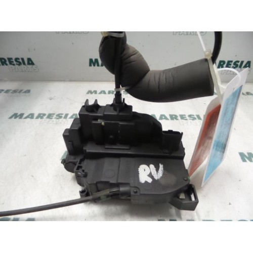 Renault - Megane - Front door lock mechanism 4-door, right