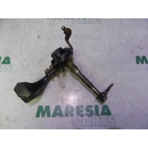 Fiat - Doblo - Gearbox mechanism
