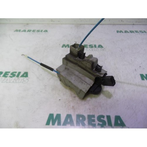 Fiat - Idea - Rear door mechanism 4-door, right