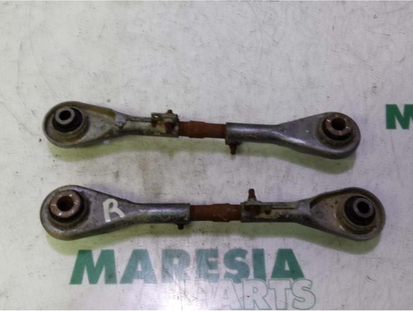 Peugeot - 407 - Anti-roll bar guide