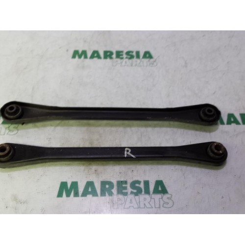 Peugeot - 407 - Anti-roll bar guide