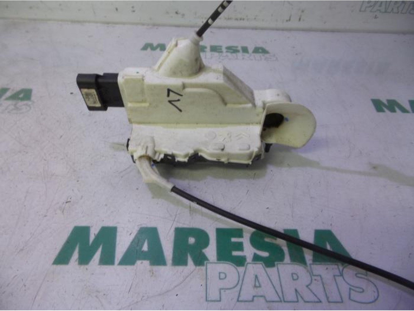 Citroen - C3 - Door lock mechanism 4-door, front left