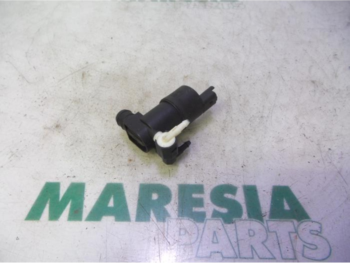 Citroen - C3 - Windscreen washer pump