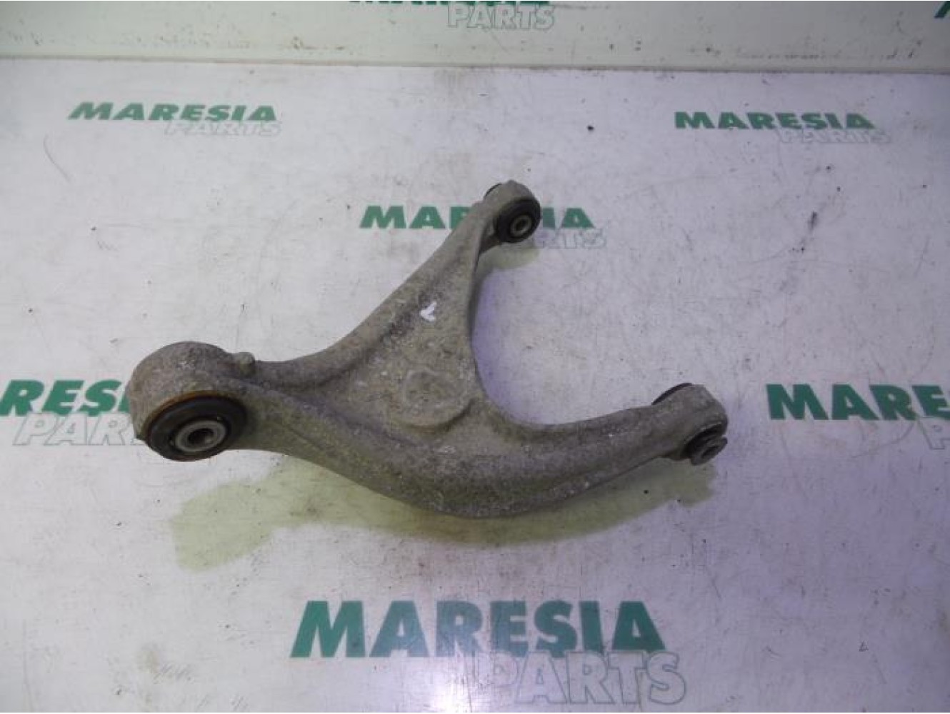 Peugeot - 407 - Querlenker links hinten