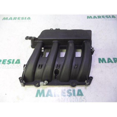 Renault - Megane Scenic - Intake manifold