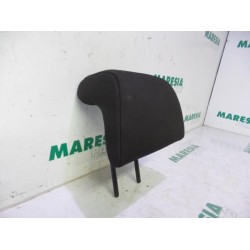 Peugeot - 207 - Headrest