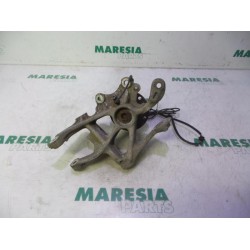 Peugeot - 407 - Fusee links-achter