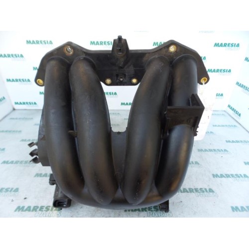 Peugeot - 206 - Intake manifold
