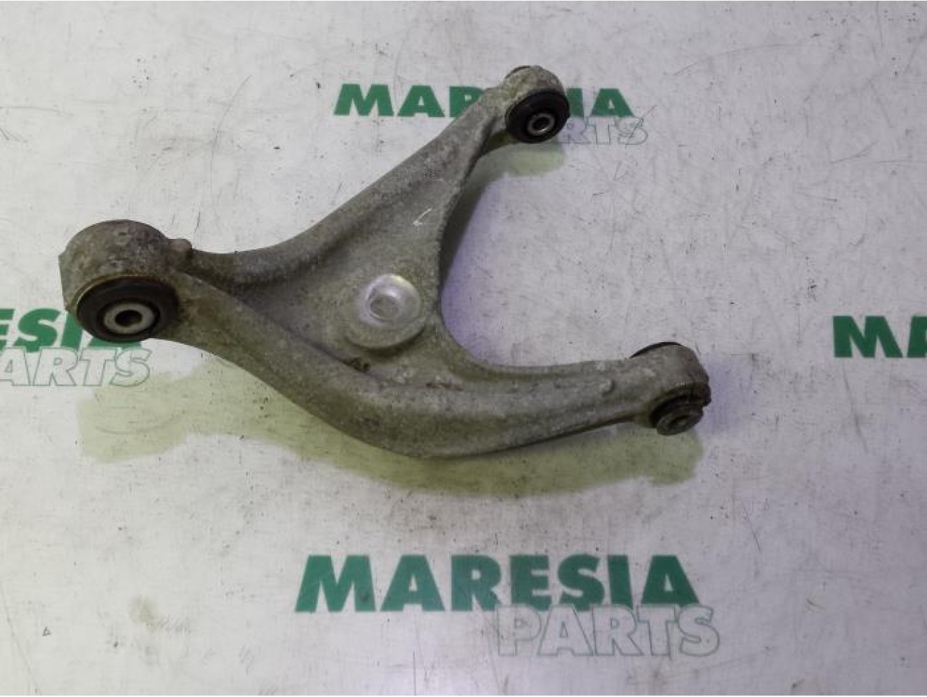 Peugeot - 407 - Querlenker links hinten
