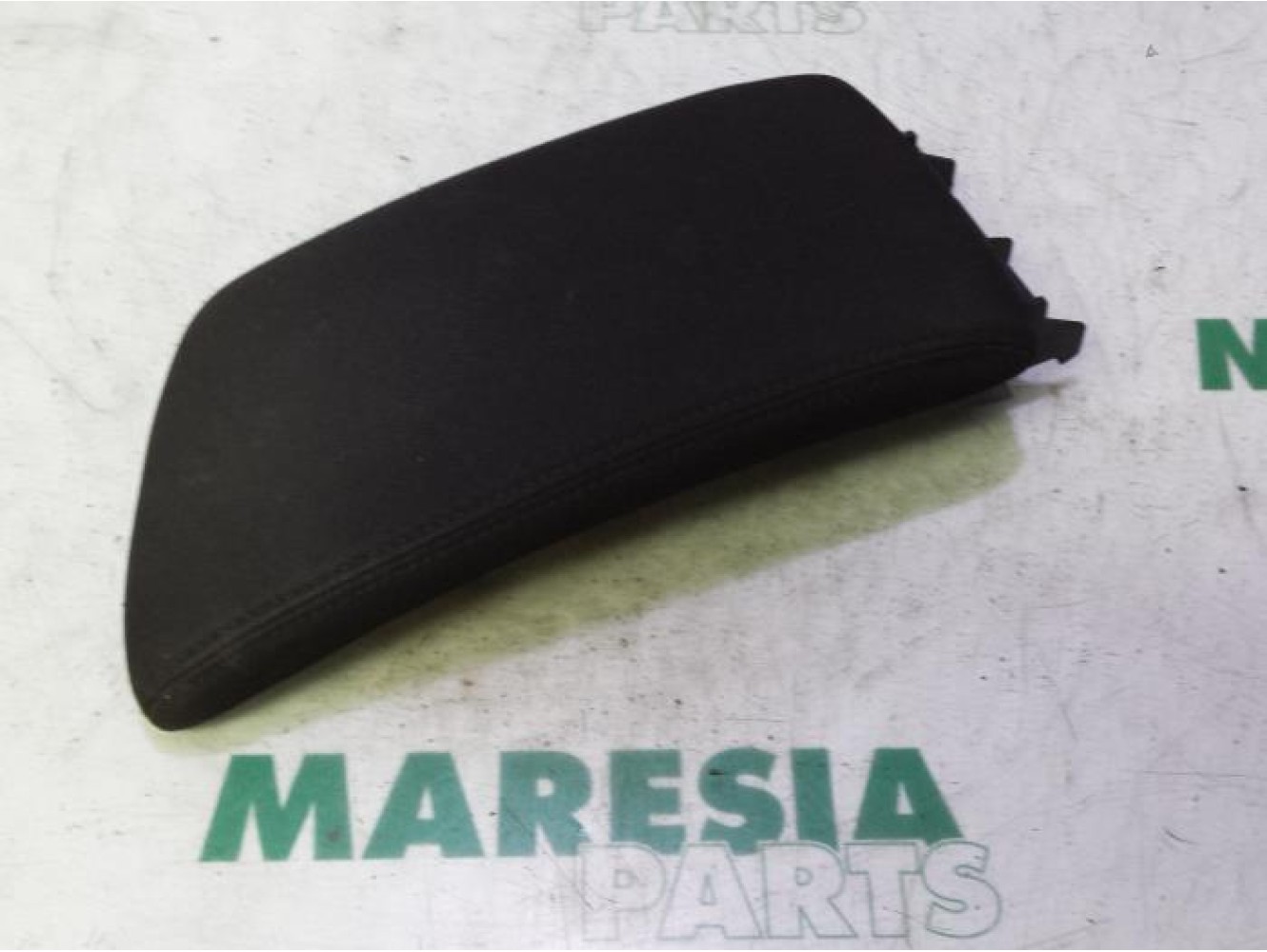 Renault - Laguna - Armrest