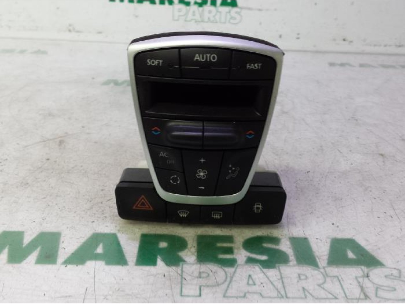 Renault - Laguna - Heater control panel