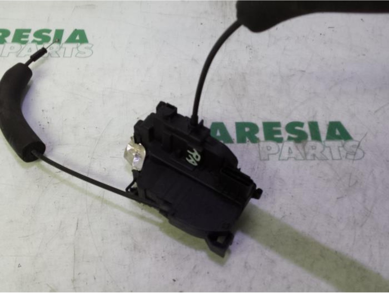 Renault - Laguna - Rear door mechanism 4-door, right