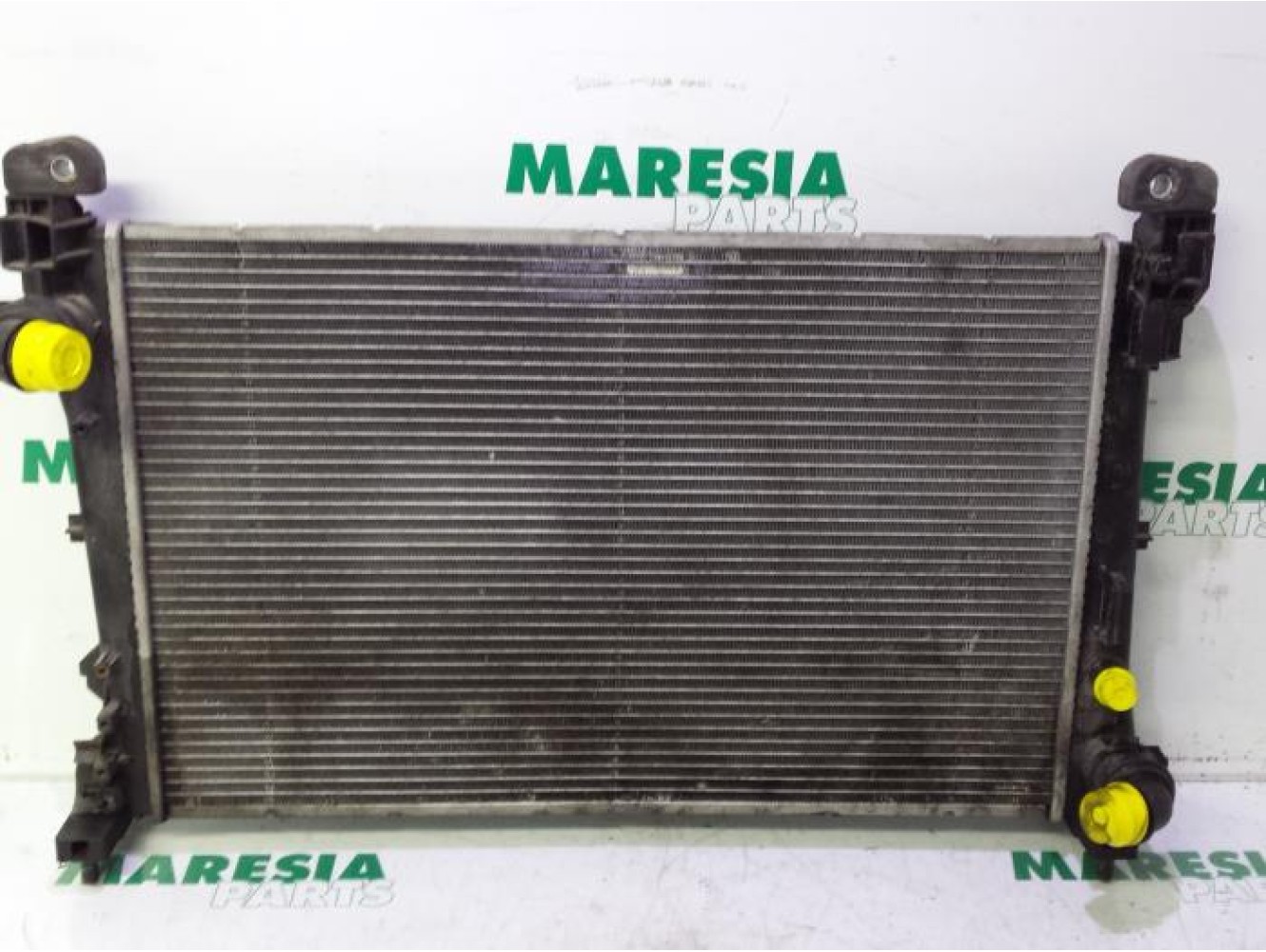 Fiat - Punto - Radiateur