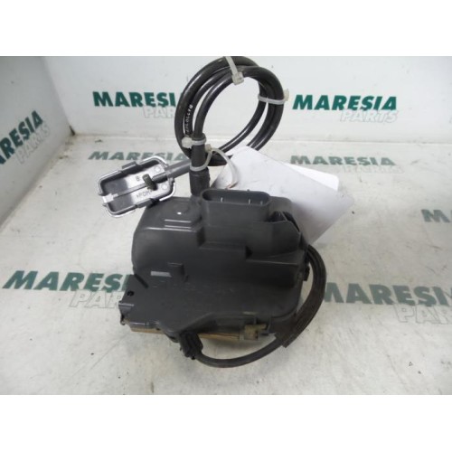 Renault - Megane Scenic - Rear door lock mechanism 4-door, left