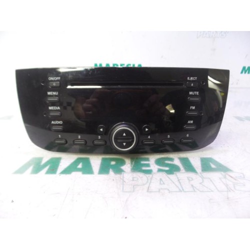 Fiat - Punto - Radio CD player