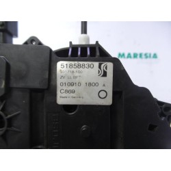 Fiat - Punto - Front door lock mechanism 4-door, right