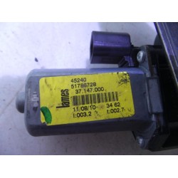 Fiat - Punto - Window mechanism 4-door, front right