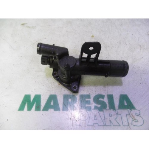 Renault - Megane - Thermostat housing