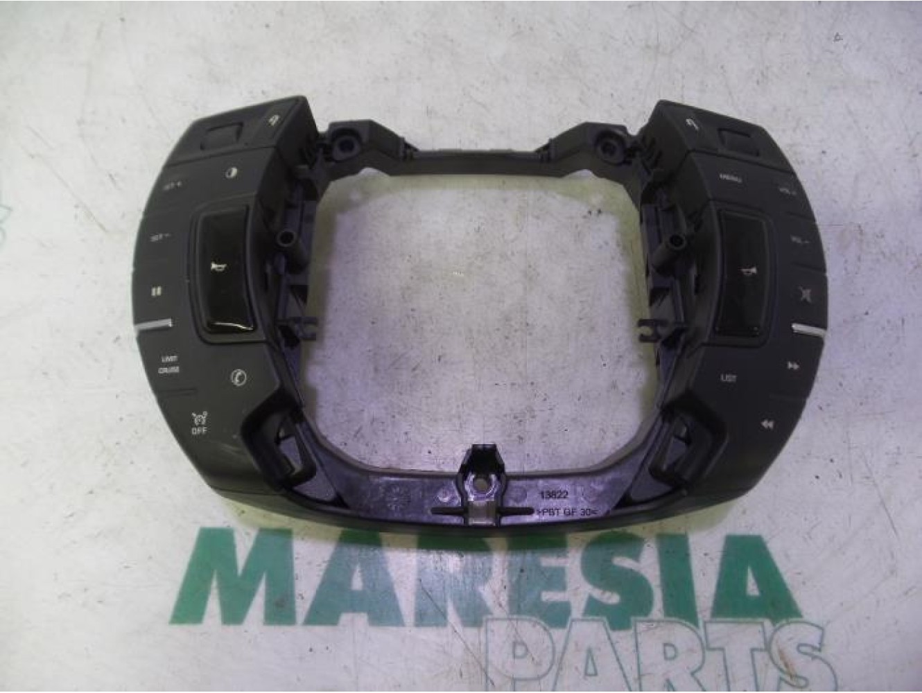 Citroen - C5 - Commande radio volant