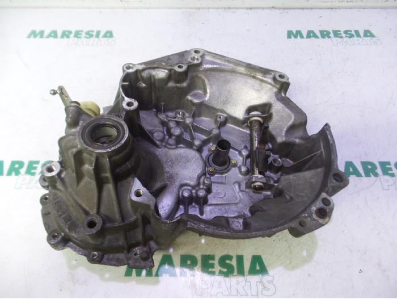 Peugeot - 206 - Gearbox casing
