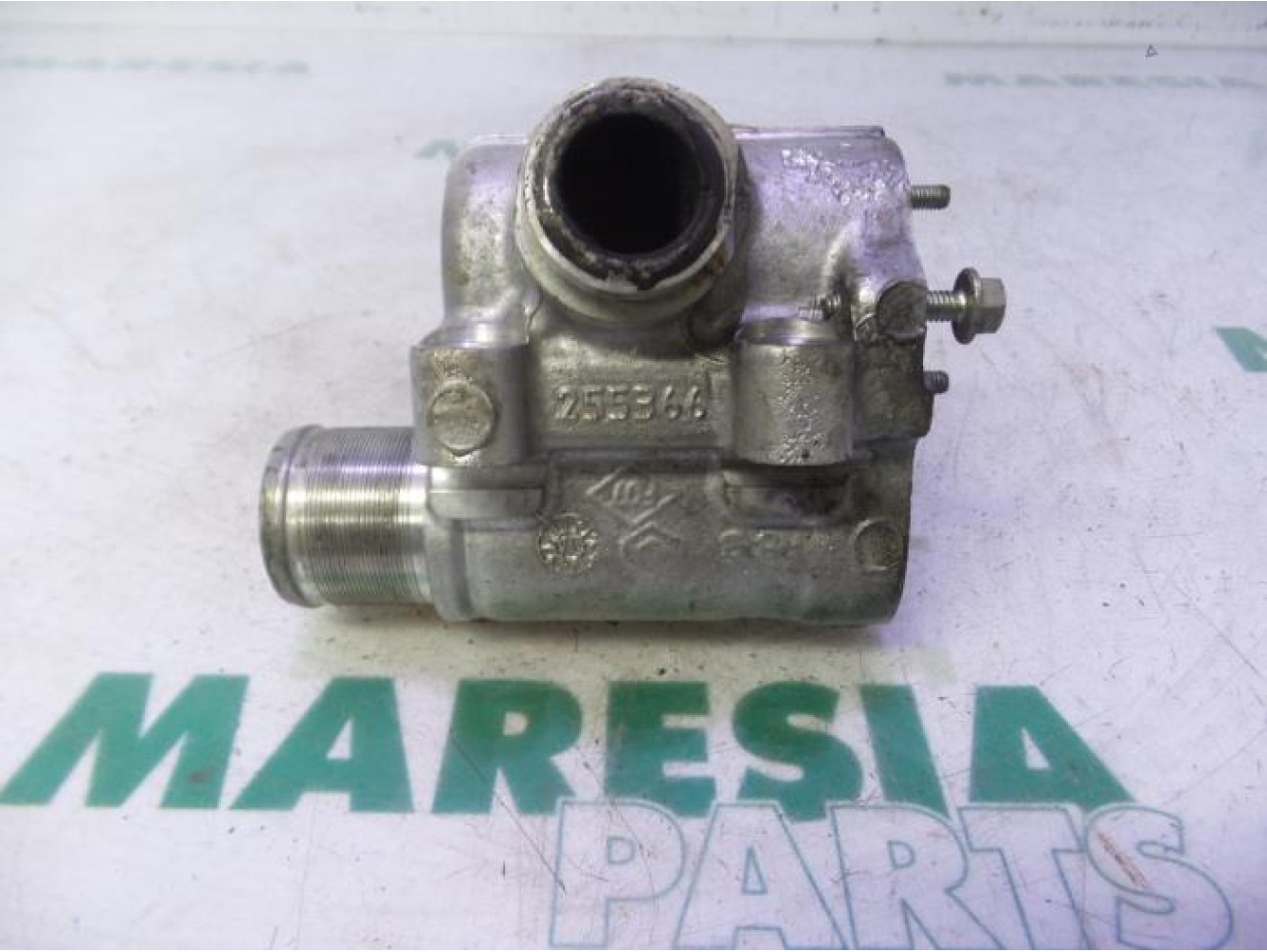 Renault - Megane - EGR tube