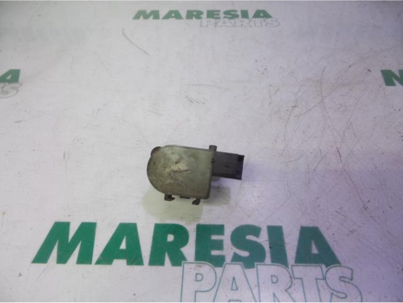 Citroen - C5 - Headlight motor
