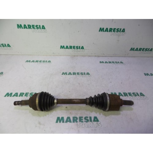 Citroen - C5 - Aandrijfas links-voor