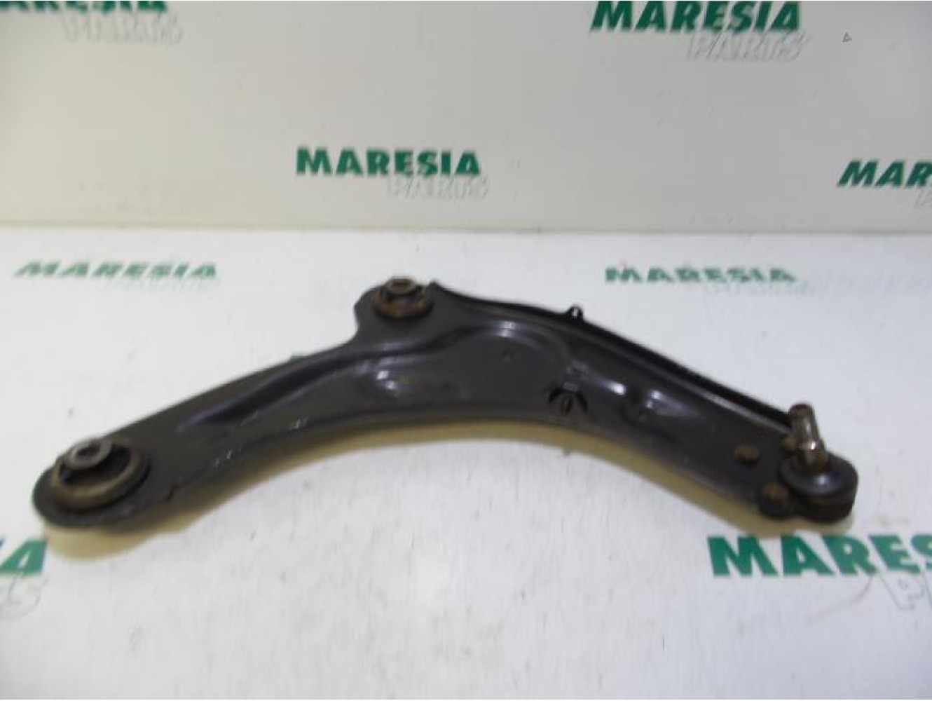 Renault - Espace - Front lower wishbone, right