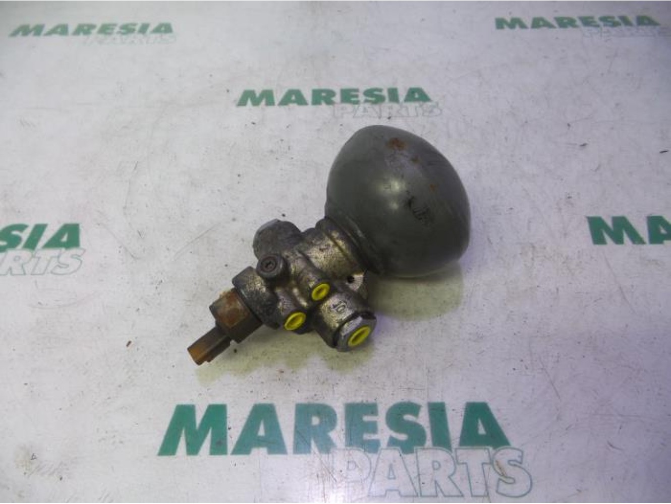 Citroen - C5 - Suspension sphere