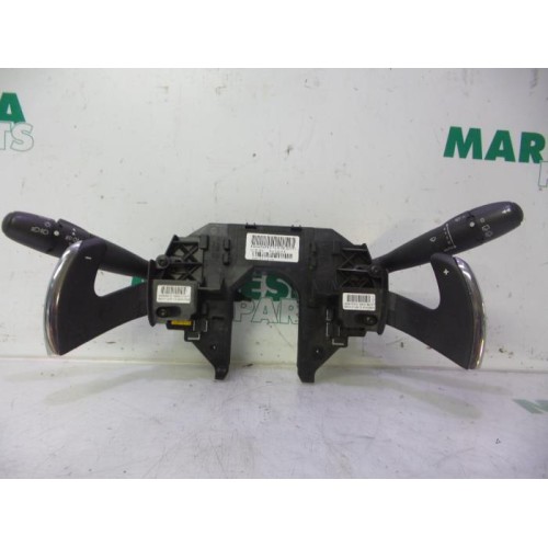 Citroen - C4 Picasso - Steering column stalk