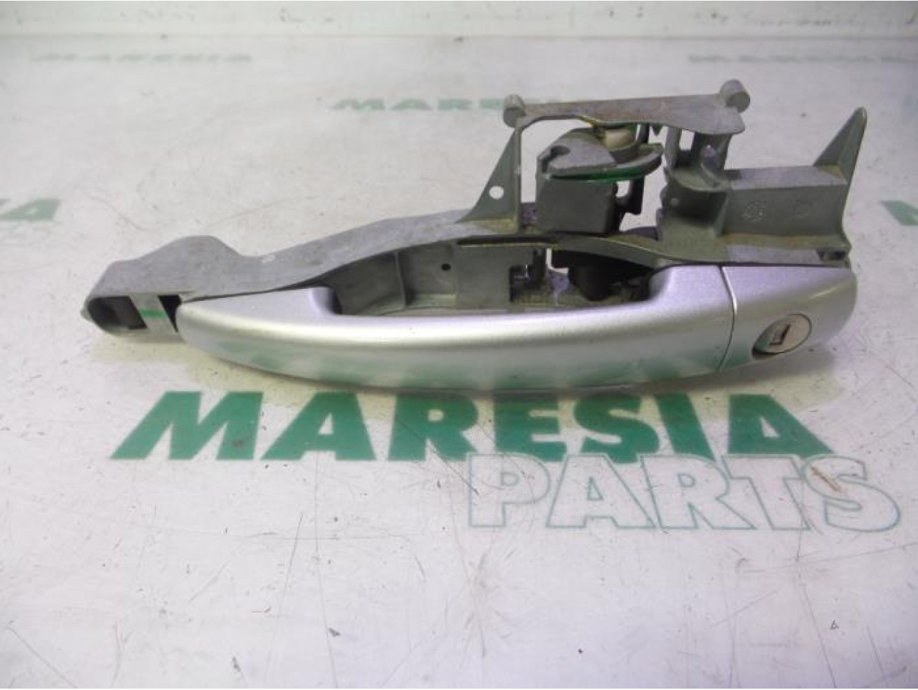 Citroen - C4 Picasso - Door handle 4-door, front left