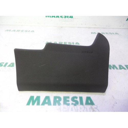 Citroen - C4 Picasso - Knee airbag, left