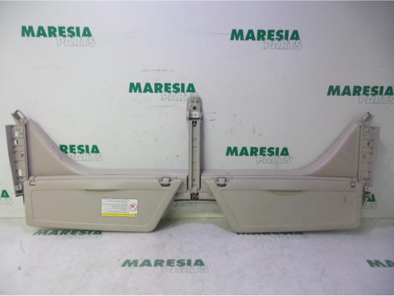 Citroen - C4 Picasso - Sun visor