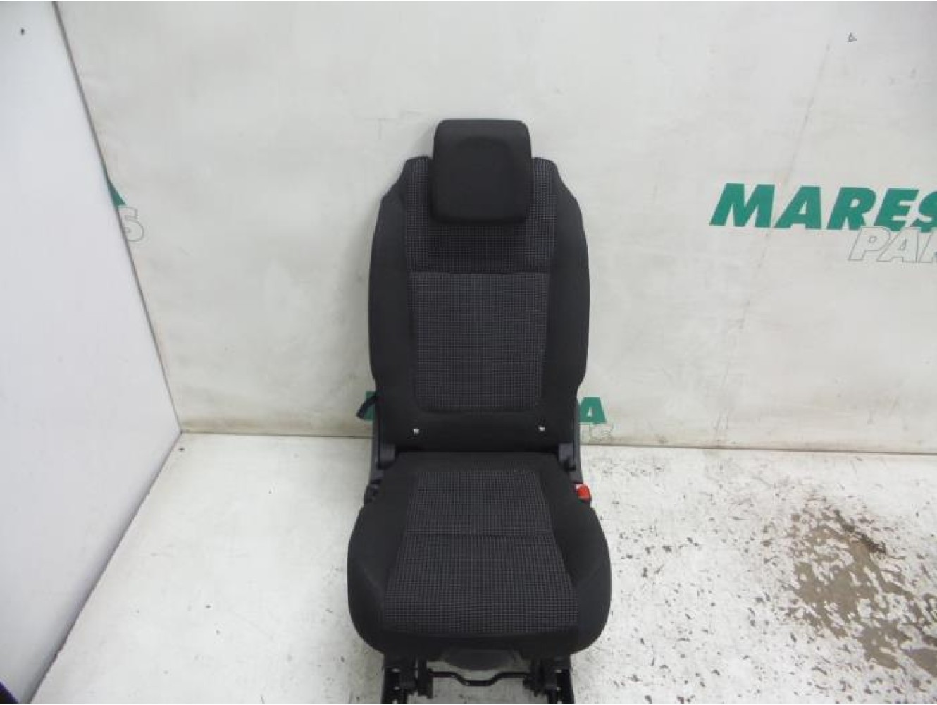 Peugeot - 5008 - Rear seat