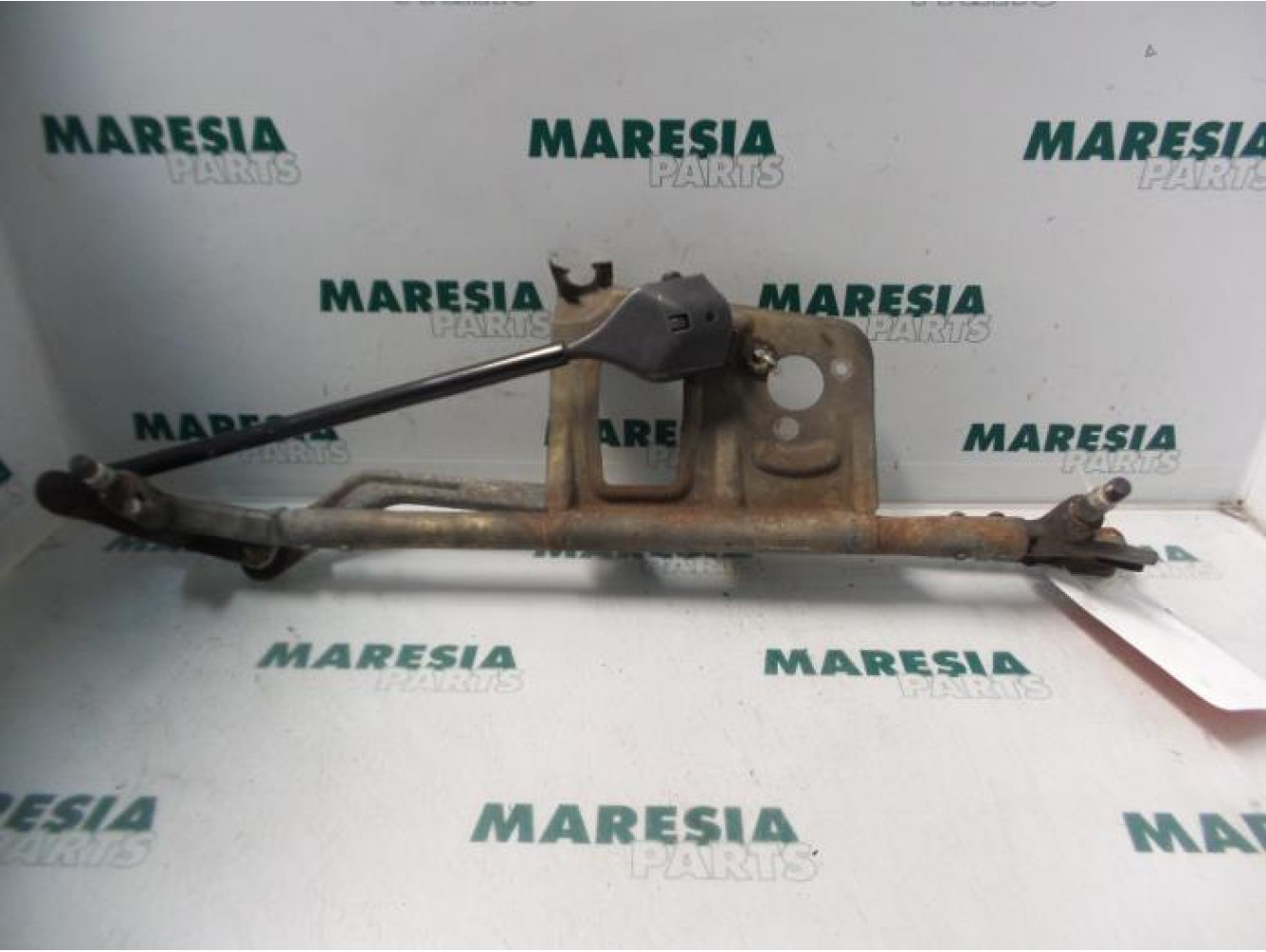Alfa Romeo - 166 - Wiper mechanism