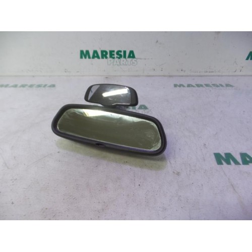 Peugeot - 5008 - Rear view mirror
