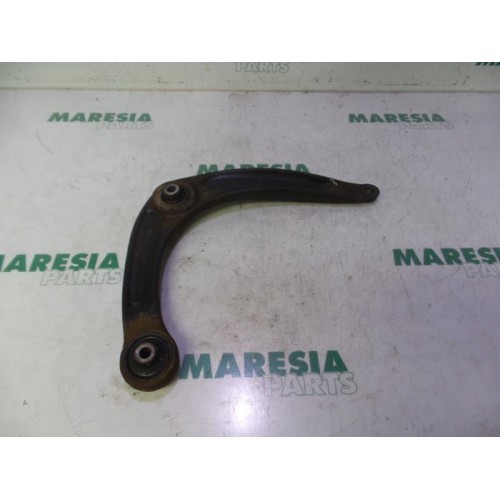 Peugeot - 5008 - Front lower wishbone, right
