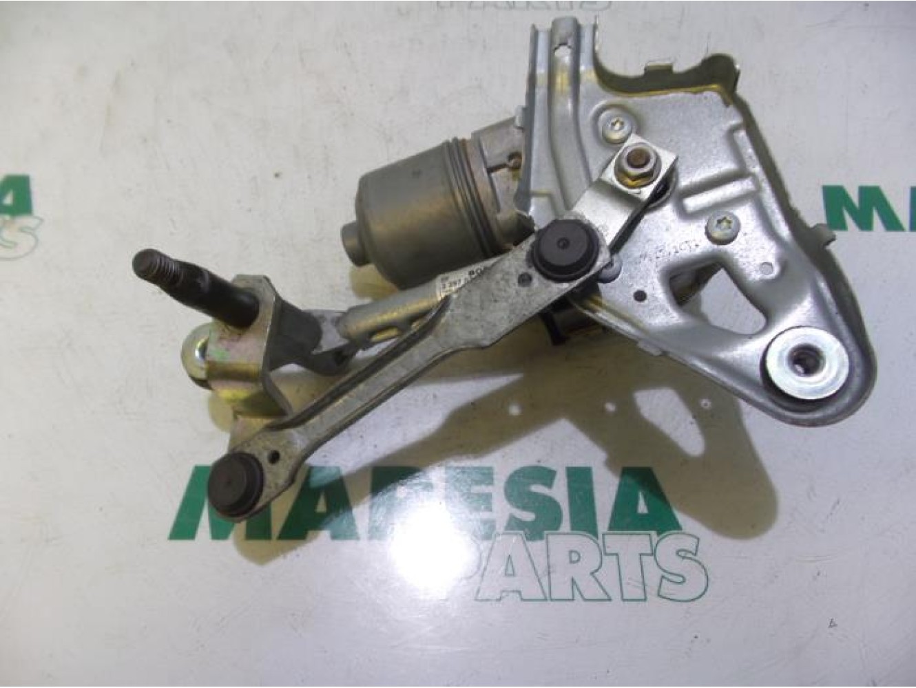 Peugeot - 5008 - Front wiper motor