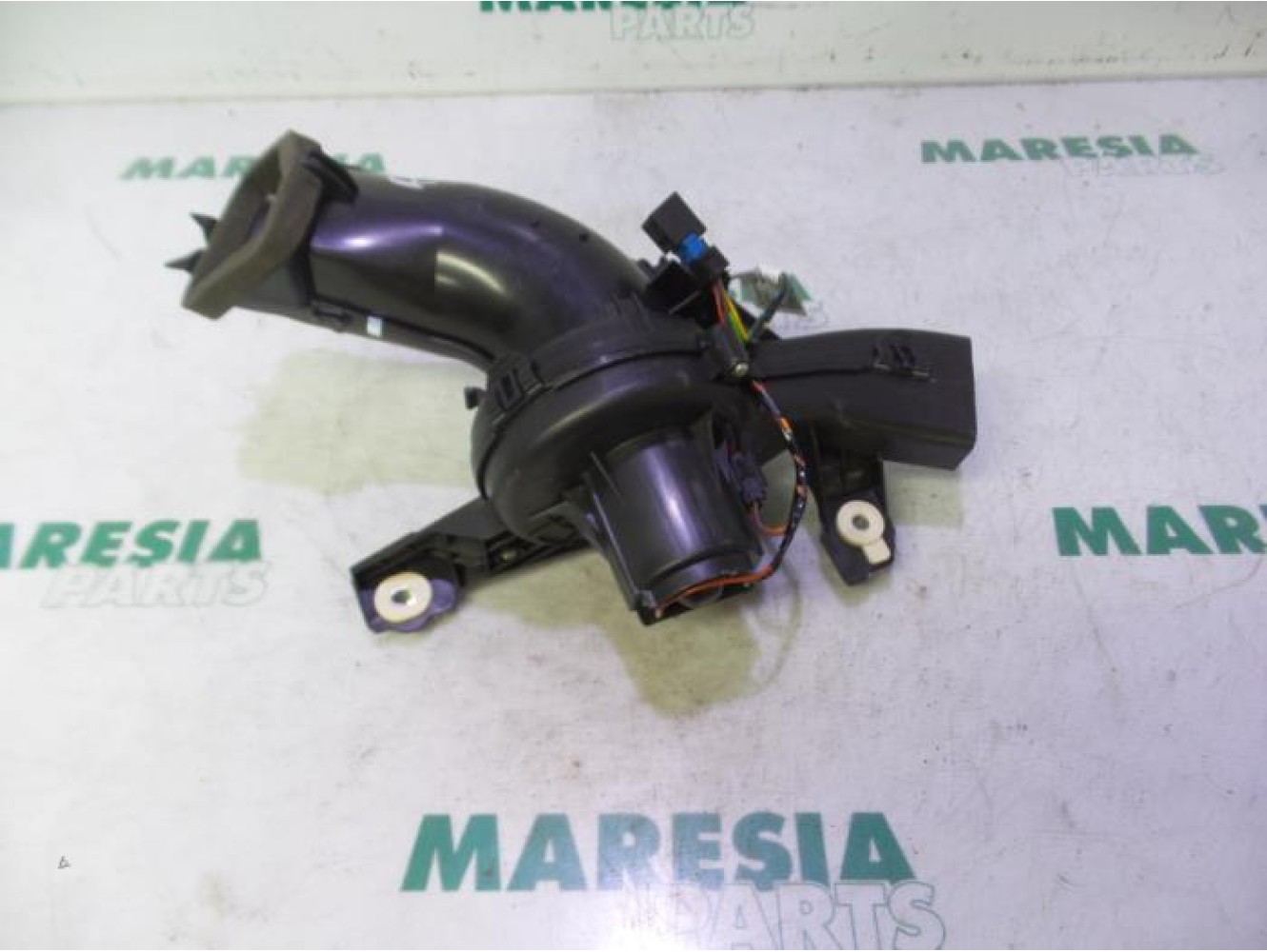 Peugeot - 5008 - Heating and ventilation fan motor