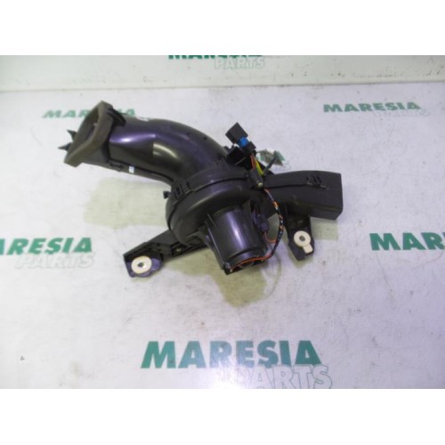 Peugeot - 5008 - Heating and ventilation fan motor