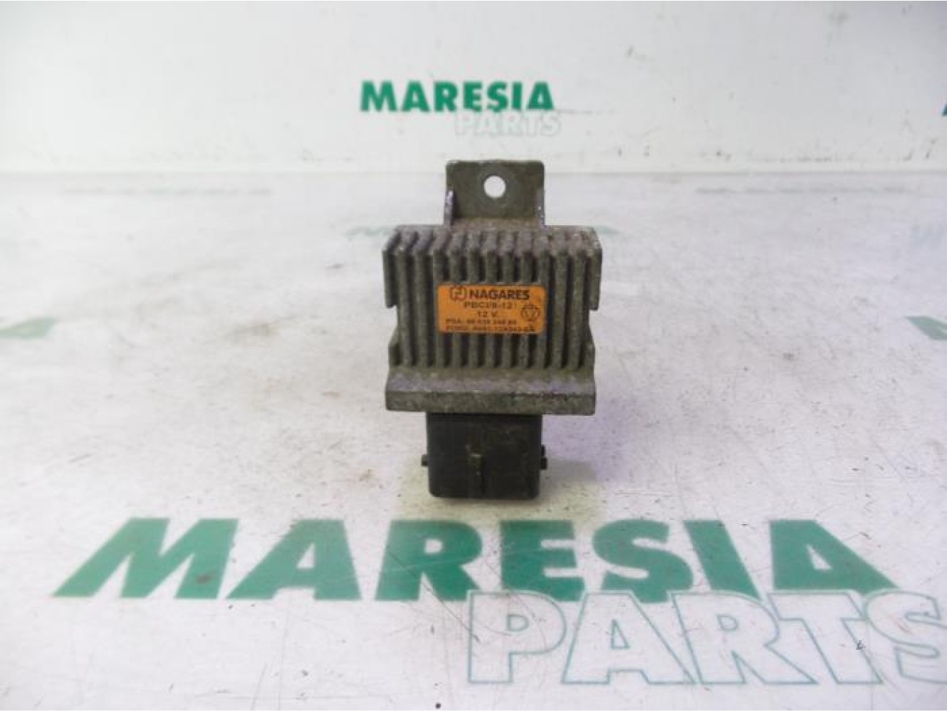 Peugeot - 5008 - Glow plug relay